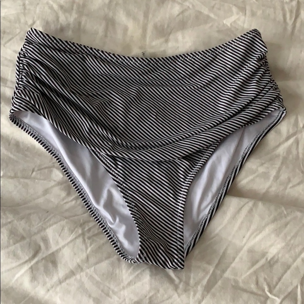 Striped bikini bottom